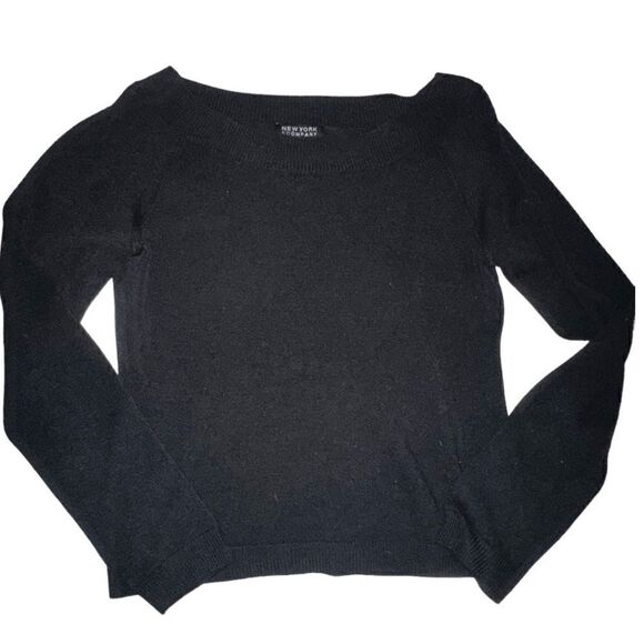 New York and Company Size Medium Black Sweater - Picture 1 of 2